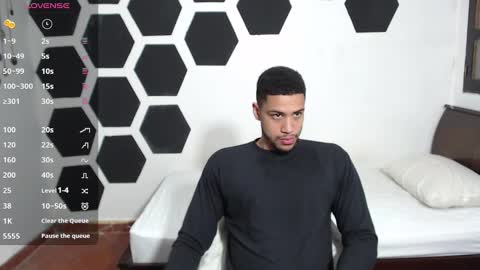 Snapshot of jhors__collens chatting on 02.07.25 Jhors online show from 02.07.25