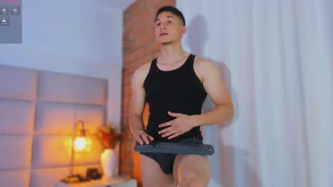 Jhosua Hunt online show from 12.20.25