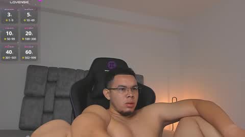 Jhonatan80  online show from 11.20.25