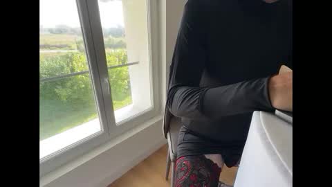 jhtrav34 online show from 09.20.25