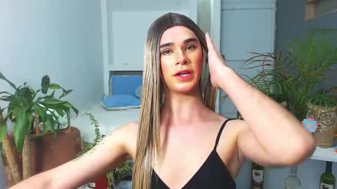 Jhuan Nhez online show from 04.07.26