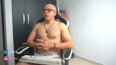 Snapshot of jhx15x chatting on 11.28.25 Jhx online show from 11.28.25