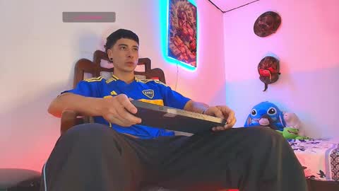 Jimm  Independent Model  online show from 03.24.26