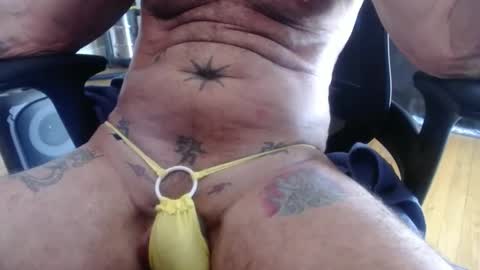 Snapshot of jimshard7x6 chatting on 02.09.25 cock model bathing suit model online show from 02.09.25