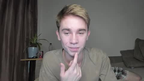 Snapshot of jimyti_bad_boy chatting on 11.03.25 jimyti_bad_boy online show from 11.03.25