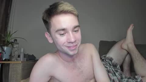 Snapshot of jimyti_bad_boy chatting on 11.12.25 jimyti_bad_boy online show from 11.12.25