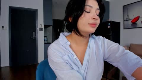 Jina meow online show from 12.15.25