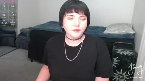 Snapshot of jinxyfawn chatting on 07.04.26 jinxyfawn online show from 07.04.26