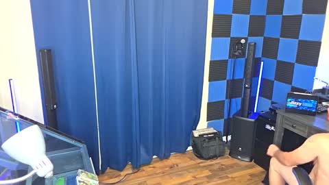 Snapshot of jizzyblue chatting on 11.24.25 Jizzy Blue online show from 11.24.25