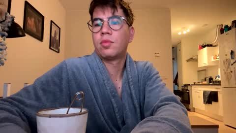 Snapshot of jjd8 chatting on 10.27.25 jjd8 online show from 10.27.25