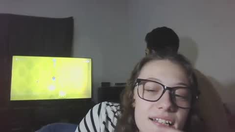 Snapshot of jjj963733 chatting on 12.02.25 jjj963733 online show from 12.02.25