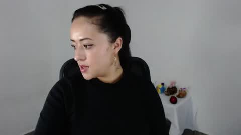Julieta online show from 07.11.26