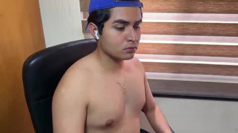 Jlatinchub online show from 02.18.25