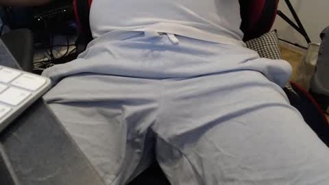 Snapshot of jlouis759 chatting on 10.26.25 jlouis759 online show from 10.26.25