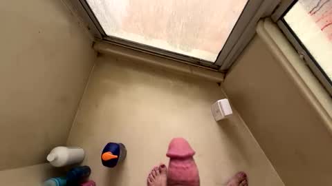 jm69044 online show from 12.18.25