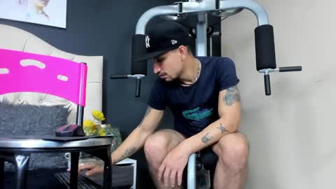 jm_hot_ online show from 02.14.25