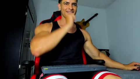 IGJmortton online show from 04.14.26