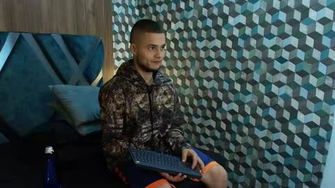 Snapshot of joaho_fernandez chatting on 05.19.26 Joao online show from 05.19.26