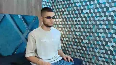  Joao online show from 07.12.26