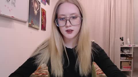 Snapshot of joan_kiss chatting on 06.02.26 joan_kiss online show from 06.02.26