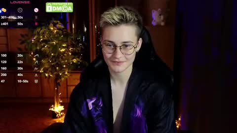 Snapshot of joan_night chatting on 07.07.26 J online show from 07.07.26