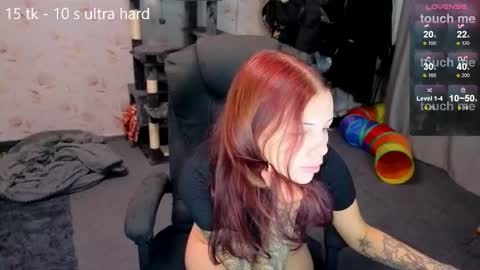 joan_wilson online show from 10.06.25