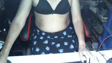 Joana online show from 10.17.25