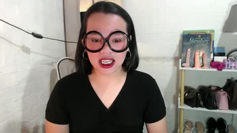 Joana online show from 02.12.25