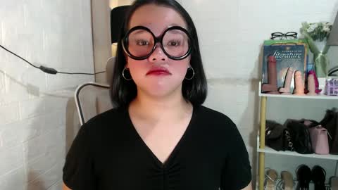 Joana online show from 02.16.25