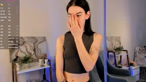 Wendy online show from 12.15.25