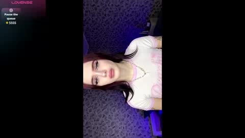 Eva  Its my first day 3 Be pantience online show from 02.09.26