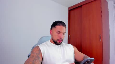 joe_esthetic online show from 06.08.26