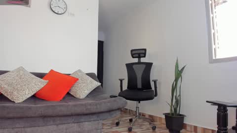 Snapshot of joelandalexa chatting on 02.28.25 joelandalexa online show from 02.28.25