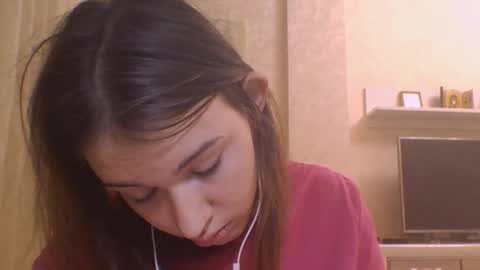 Jennifer online show from 09.18.25