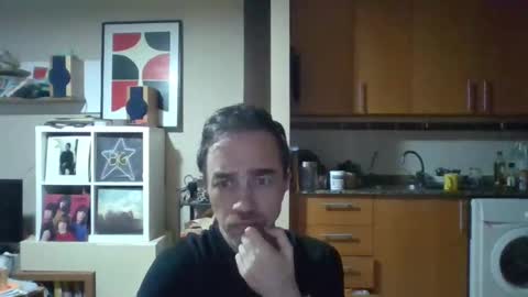 Snapshot of joeymmar chatting on 10.08.25 joeymmar online show from 10.08.25