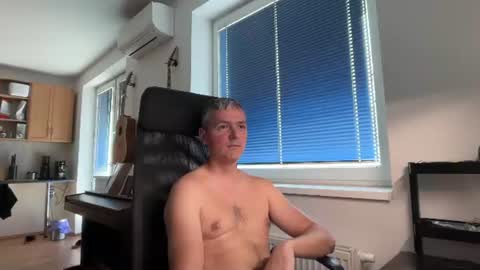Snapshot of jogger1991 chatting on 07.26.26 Jogger1991 online show from 07.26.26