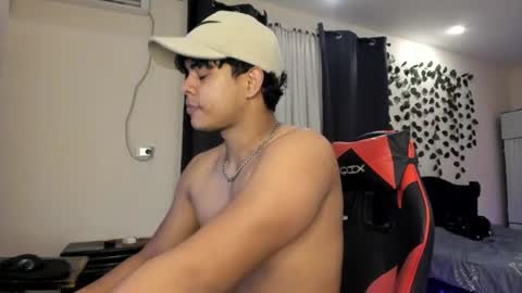 Snapshot of johan_beley_7k chatting on 06.25.26 Johan Beley online show from 06.25.26