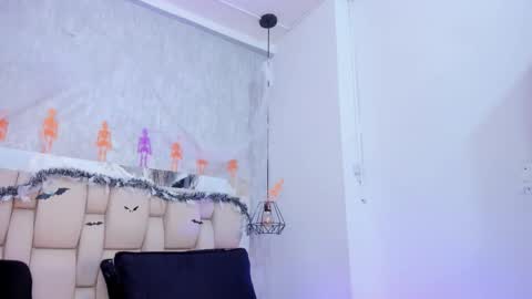 Snapshot of johan_gz_ chatting on 10.11.25 Johan online show from 10.11.25