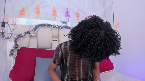 Snapshot of johan_gz_ chatting on 10.13.25 Johan online show from 10.13.25