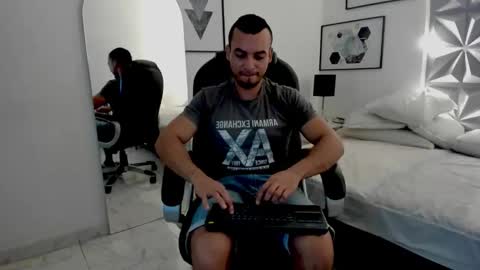 johan online show from 12.18.25