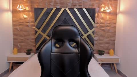 Johan Williams online show from 12.28.24