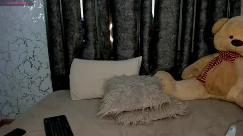 johana fox online show from 02.11.25