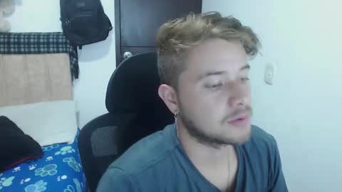 JOHAN independient model online show from 10.21.25