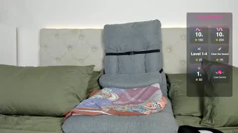 Johanna Rodriguez online show from 01.04.25