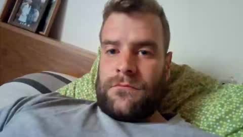 johannesu3 online show from 10.19.25