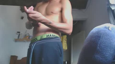 johantorres19 online show from 01.12.25