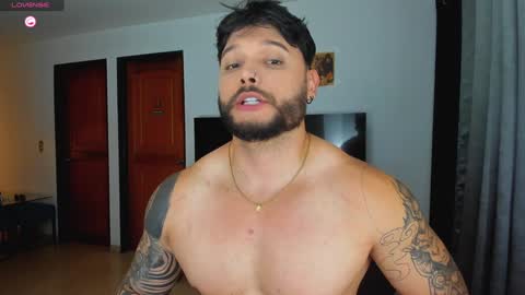 Snapshot of johatsu chatting on 12.02.24 King - online show from 12.02.24