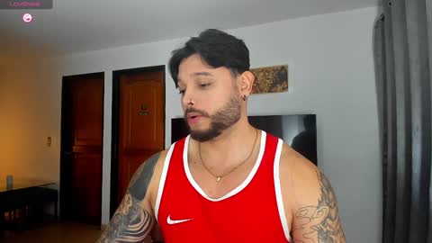 Snapshot of johatsu chatting on 01.01.25 King - online show from 01.01.25