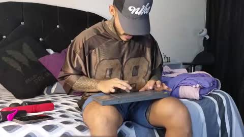 John  online show from 03.10.25