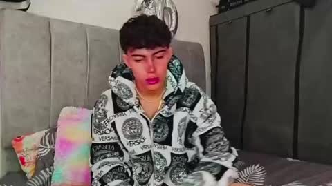 John Vichenso online show from 12.10.24